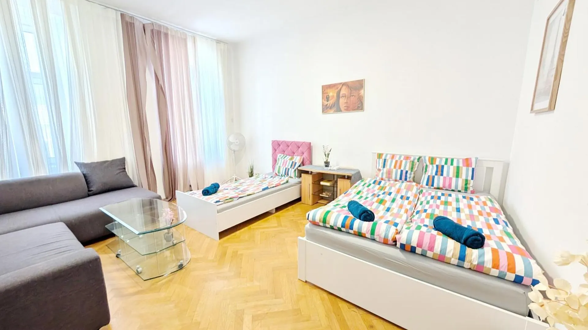 Cozy Rooms Next To Lugner City Vienna