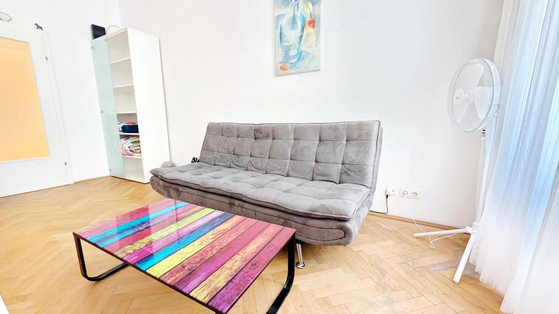 Cozy Rooms Next To Lugner City Vienna Alloggio in famiglia